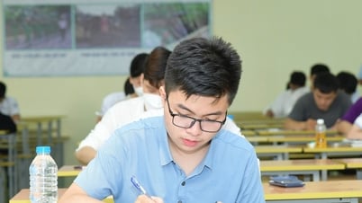 Đề thi tốt nghiệp THPT năm 2025 các môn theo chương trình phổ thông 2006