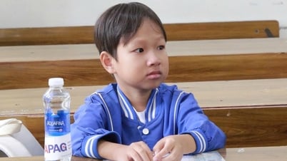 Tiny Thien មុន​ពេល​ប្រឡង​សញ្ញាបត្រ​មធ្យម​សិក្សា​ទុតិយភូមិ​ដ៏​ធំ​មួយ​ក្នុង​ជីវិត​របស់​គាត់