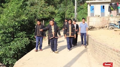 តួនាទី​របស់​អ្នក​មាន​កិត្យានុភាព​នៅ​តាម​តំបន់​ព្រំដែន