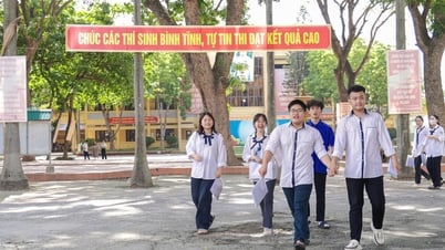 Gần 99,6% thí sinh dự thi môn đầu tiên