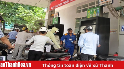 Liên tục đi lên, giá xăng RON95-III chiều nay cộng thêm gần 300 đồng mỗi lít