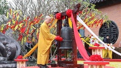 Sáng 1/7, các ngôi chùa trên cả nước đồng loạt cầu nguyện Quốc thái dân an
