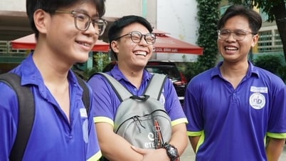 Đề thi ngữ văn THPT 2025 mang hơi thở thời đại