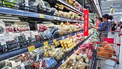 Người tiêu dùng ở Nghệ An thắt lưng buộc bụng thời 'bão giá'