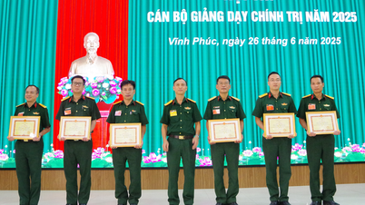 KT887 warehouse organizes the 2025 political teaching staff competition