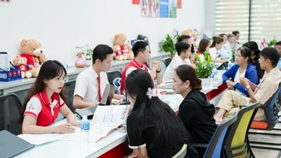 UEF nhận đăng ký xét học bạ tổ hợp 3 môn lớp 12 từ 18 điểm đến 15/7