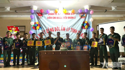 Sinh nhật đồng đội, tăng cường đoàn kết, chia sẻ yêu thương ở Lữ đoàn 572