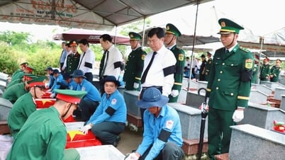 끼엔장성, 캄보디아와 베트남에서 전사한 베트남 자원봉사군인 및 전문가들의 유해 추모식 및 매장 거행