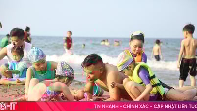 شاطئ Xuan Thanh يجذب السياح بشكل متزايد.
