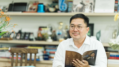 ผู้เชี่ยวชาญด้านเทคโนโลยีตีพิมพ์หนังสือเพื่อช่วยให้ผู้อ่าน 'จับกระแส' ของ AI ในยุคใหม่