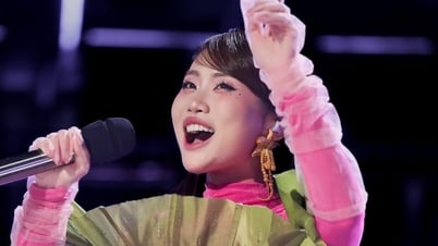 Phuong My Chi បង្ហាញ​ទម្រង់​លេង​ដ៏​ខ្ពស់​ជាមួយ Bong Phu Hoa ក្នុង​វគ្គ​៨​ក្រុម​ចុងក្រោយ Sing! អាស៊ី