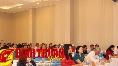 អនុវត្តយ៉ាងសកម្មនូវភារកិច្ចរបស់រណសិរ្ស