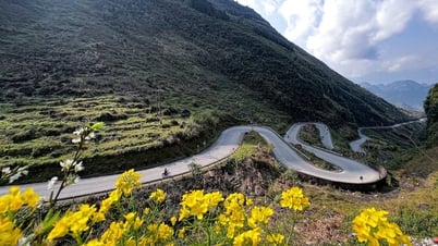 To Ha Giang, go 500m must stop once
