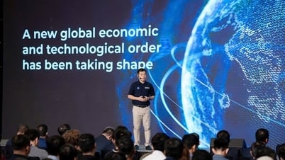 قمة غرفة تجارة وصناعة دبي 2025: البنية التحتية الرقمية الرائدة للنمو الأخضر