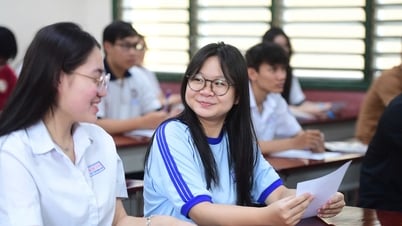 Đề Tiếng Anh thi tốt nghiệp THPT 2025: Xử lý đề trong 50 phút là một thách thức