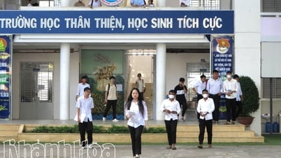 Экзамен по иностранному языку 2006 года был относительно легким.