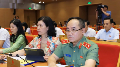 Công an Hà Nội làm rõ sự việc nhiều tài liệu dấu đỏ bị đốt cạnh trụ sở phường Cổ Nhuế 2