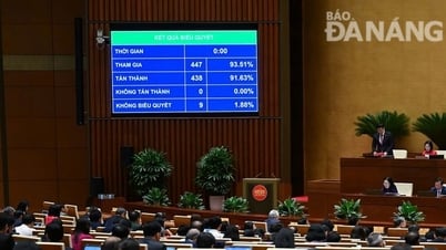 Quốc hội thông qua nghị quyết về Trung tâm tài chính quốc tế tại Việt Nam