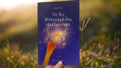 Sách kết hợp thiên văn và nội tâm - hướng đi mới của dòng chữa lành
