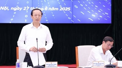 في عام 2027، سيتم إجراء امتحانات التخرج من المدرسة الثانوية تجريبياً على أجهزة الكمبيوتر.