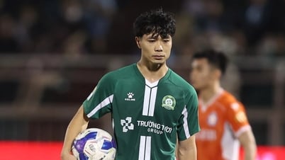 Cong Phuong and Binh Phuoc Club missed V-League tickets: Money is not enough