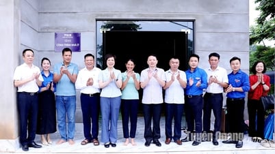 베트남 통신사, 손즈엉 현 임시 주택 2채 철거 지원