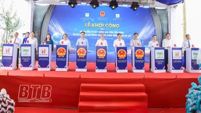 Commencement of the Con Vanh golf course construction investment project and the Ba Lat liquid cargo port construction investment project