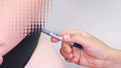 Nữ Việt kiều mắc hội chứng cực hiếm, tưởng nhầm "béo phì" suốt 20 năm