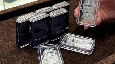 Chi tiền tỉ mua bạc, dù phải chờ cả tháng mới có hàng