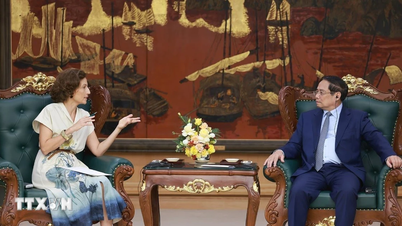 นายกรัฐมนตรีเสนอให้ UNESCO ขึ้นทะเบียนและอนุรักษ์มรดกทางวัฒนธรรมของเวียดนามต่อไป