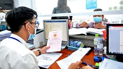على مستوى البلدية، صدرت الكتب الحمراء رسميًا لأول مرة منذ الأول من يوليو.