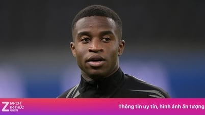 Lối thoát cho 'thần đồng' Moukoko