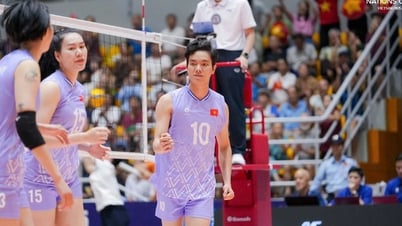 Đội tuyển Việt Nam thắng giòn giã trận ra quân giải bóng chuyền VTV Cup 2025