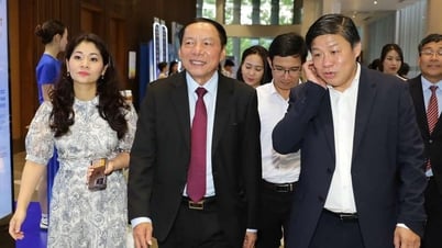 Bộ trưởng Nguyễn Văn Hùng dự khai mạc Liên hoan phim châu Á Đà Nẵng