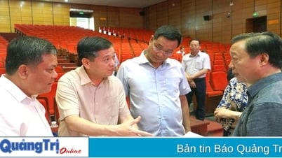 Phó Thủ tướng Chính phủ Trần Hồng Hà kiểm tra công tác chuẩn bị lễ công bố sáp nhập đơn vị hành chính