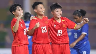 Vietnam women's team opened the match with a 7-goal victory.