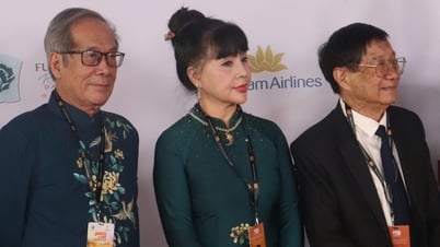 NSND Như Quỳnh, NSND Lan Hương cùng dàn sao dự Liên hoan phim châu Á Đà Nẵng