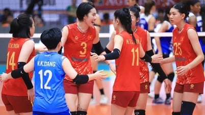 Thắng đậm Philippines, tuyển bóng chuyền nữ Việt Nam dẫn đầu bảng tại VTV Cup