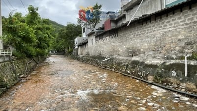 자연재해를 사전에 예방하고 대처하며, 폭우, 산사태, 폭발홍수 등의 위험에 대응합니다.