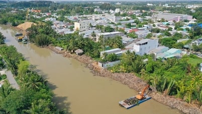 Hạn chế giao thông đường thủy nội địa phục vụ thi công bờ kè sông Long Bình