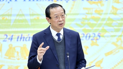 Bộ GD-ĐT: Ra đề thi vào lớp 10 không gây áp lực học thêm