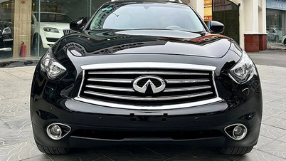 Infiniti QX70 - Un SUV de 10 ans à vendre pour près d'un milliard au Vietnam