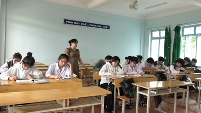 Sa Thay se prepara para el examen de graduación de secundaria de 2025