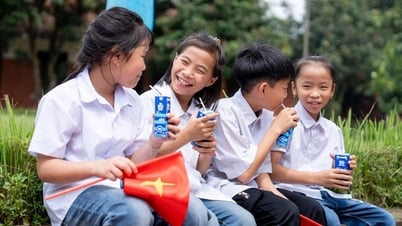 Gần 70.000 hộp sữa được trao tặng cho trẻ em khó khăn, khởi đầu 'Tháng của trẻ em' đầy ý nghĩa
