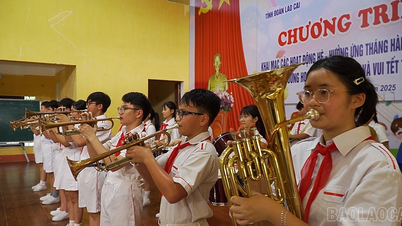 Đội nghi lễ Trung tâm Thanh thiếu nhi tỉnh Lào Cai sẵn sàng tham gia Liên hoan “Tiếng kèn Đội ta”