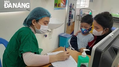 Bảo đảm quyền lợi người tham gia khi áp dụng thẻ bảo hiểm y tế điện tử