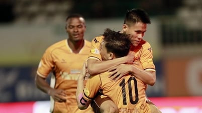 Bảng xếp hạng V-League 2024/25 - Vòng 24: CAHN 'giúp' HAGL trụ hạng thành công