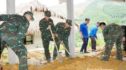 Ra quân Chiến dịch Tuổi trẻ Quân đội xung kích, sáng tạo vì cộng đồng
