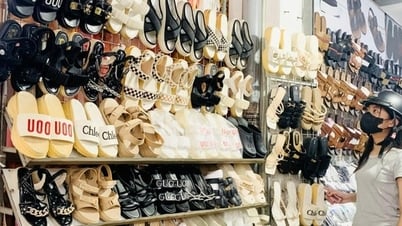 Don't "click your tongue" and support counterfeit goods.