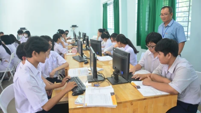 Trường THPT Nguyễn Trãi đề xuất thay đổi thời gian tuyển dụng giáo viên